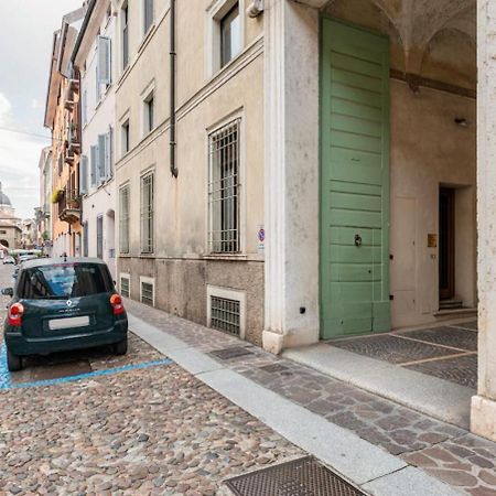 Residenza Palazzo Petrozzani Lejlighed Mantova Eksteriør billede